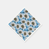 Daisies, wilde bloemen op blauw servet (Hoek)