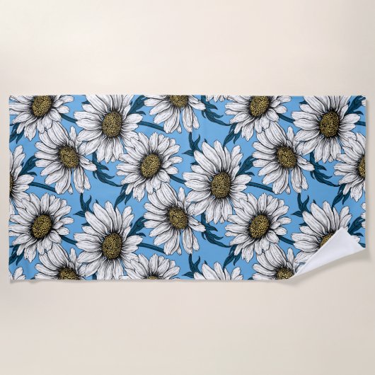 Daisies, wilde bloemen op blauw strandlaken (Voorkant)
