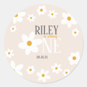 Daisy 1st Birthday Uitnodiging Ronde Sticker (Voorkant)