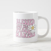 Daisy and Peace Makers Slogan Grote Koffiekop (Rechts)