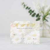 Daisy Background Yellow Script Wedding RSVP Kaart (Staand voorkant)