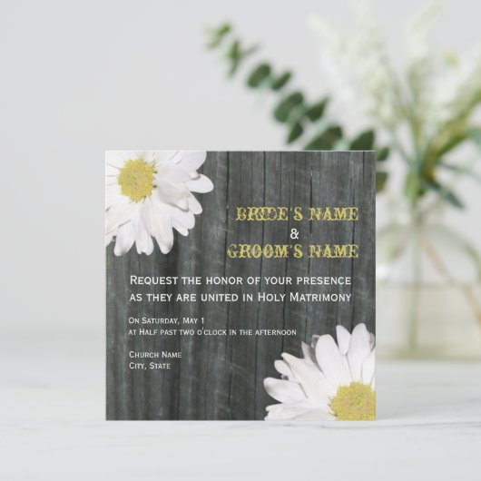Daisy & Barnwood Wedding Invitation Kaart (Staand voorkant)