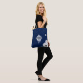 Daisy Blue Oma Cadeaus - Met Monogram Tote Bag (Op model)