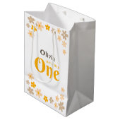 Daisy Boho Floral 1e verjaardag Medium Cadeauzakje (Voorkant Gekanteld)