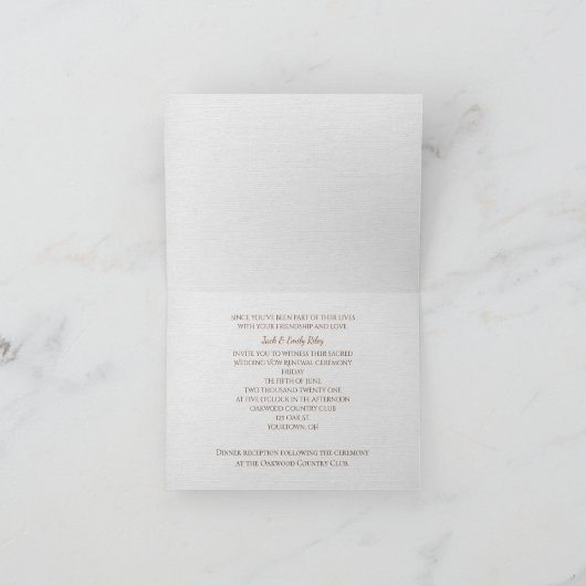 Daisy bouquet met torn edge Vow Renewal Ceremony (Binnen)