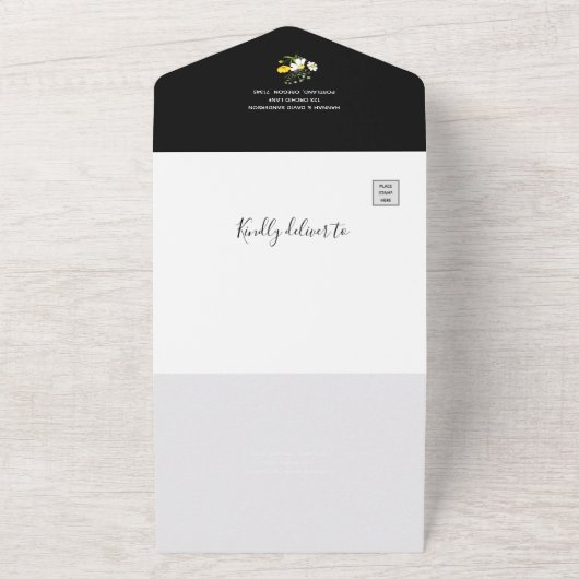 Daisy & Buttercup All in One Wedding Invitation All In One Uitnodiging (Buitenkant)