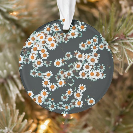 Daisy Daisies Floral Ornament (Boom)