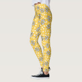 Daisy Dot Leggings met gele achtergrond (Links)
