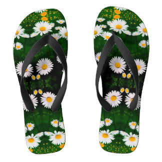 Daisy Dreams in Green: Floral Elegance Teenslippers