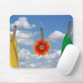 Daisy en handdoeken op de lijn muismat (Met muis)