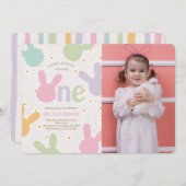 Daisy Floral Bunny 1st Birthday Foto Kaart (Voorkant / Achterkant)