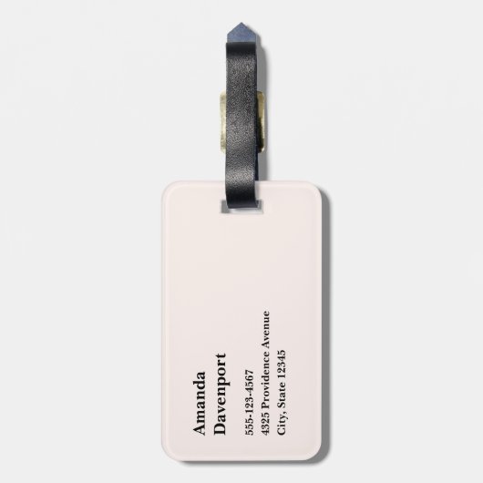 Daisy Flowers with a Beautiful Butterfly Bagagelabel (Achterkant verticaal)