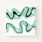 Daisy Groove in Mint Groen, Zwart en Wit Notitieboek (Achterkant)