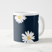 Daisy op blauw patroon grote koffiekop (Voorkant rechts)