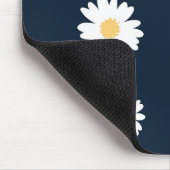 Daisy op blauw patroon muismat (Hoek)