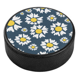 Daisy patroon, bloemenpatroon, witte madeliefjes hockey puck