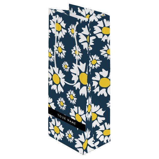 Daisy Pattern, Witte Daisies, Jouw naam Wijn Cadeautas (Voorkant Gekanteld)