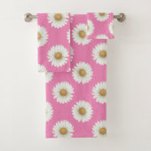 Daisy Pink Bad Handdoek (Insitu)