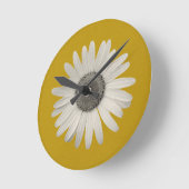 Daisy Pop of Color Mustard Yellow Ronde Klok (Hoek)