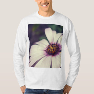 Daisy print. t-shirt