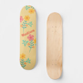 Daisy Retro Bouquet Pattern in Yellow Skateboard (Voorkant)