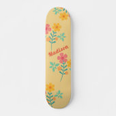 Daisy Retro Bouquet Pattern in Yellow Skateboard (Voorkant)