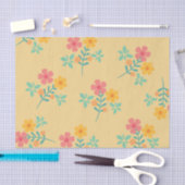 Daisy Retro Bouquet Pattern in Yellow Tissuepapier (Craft)