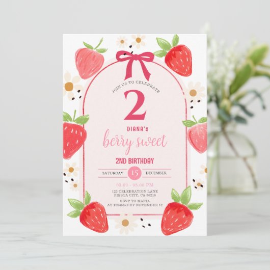 Daisy Strawberry Second Birthday Party Invite Kaart (Staand voorkant)