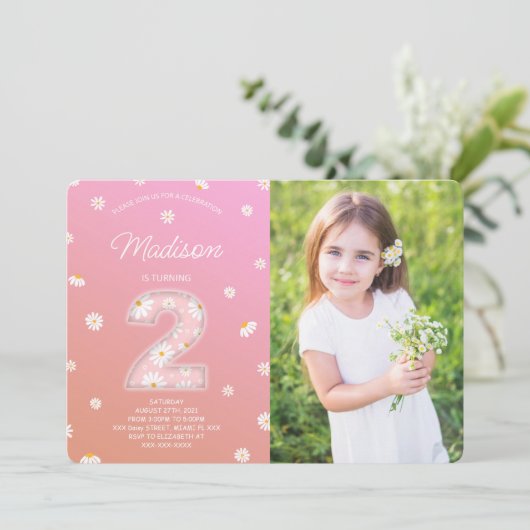 Daisy Verjaardag Foto Uitnodiging (Staand voorkant)