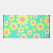 Daisy Yellow Aqua Desk Mat (Voorkant)