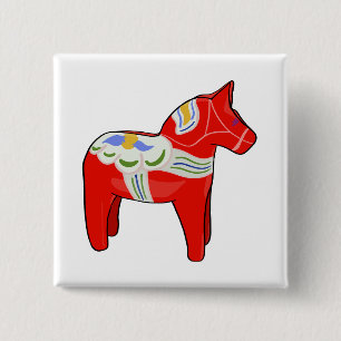 Dalecarlistisch paard vierkante button 5,1 cm