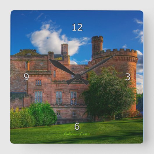 Dalhousie Castle, Midlothian, Schotland Vierkante Klok (Voorkant)