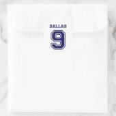 DALLAS BLUE NUMMER NEGEN RONDE STICKER (Tas)