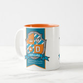 Dallas letter D crest oranje naam betekent mok (Voorkant links)