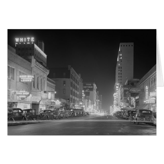 Dallas 's Nachts, 1942 (Voorkant Horizontaal)
