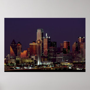 Dallas Skyline bij nacht Poster