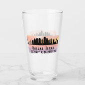 Dallas TX Skyline Latitude en Lengtegraad Glas (Voorkant)