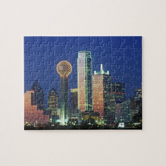 'Dallas, TX skyline 's nachts met Reunion Tower' Legpuzzel (Horizontaal)