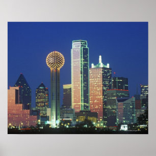 'Dallas, TX skyline 's nachts met Reunion Tower' Poster