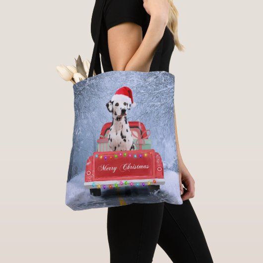 Dalmatiaanse hond op sneeuw in kerstmis tote bag (Dichtbij)