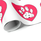 Dalmatiaanse poot afdrukken in rood hart cadeaupapier (Rol Hoek)