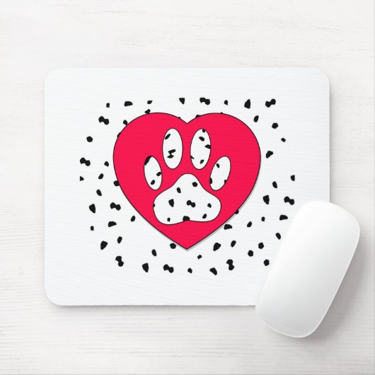 Dalmatian Dog Paw-afdrukken in rood hart Muismat (Met muis)