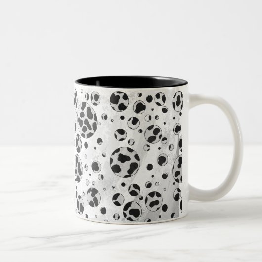 Dalmatian Polka Dot Black and White Tweekleurige Koffiemok (Rechts)