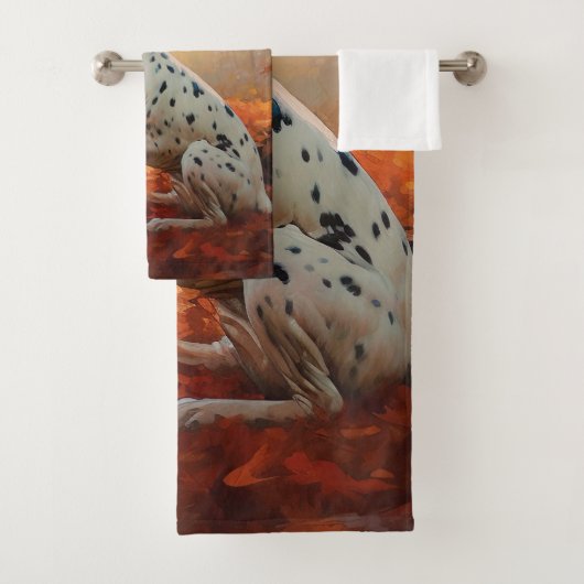 Dalmatiër in herfstbladeren Herfst inspireren Bad Handdoek (Insitu)