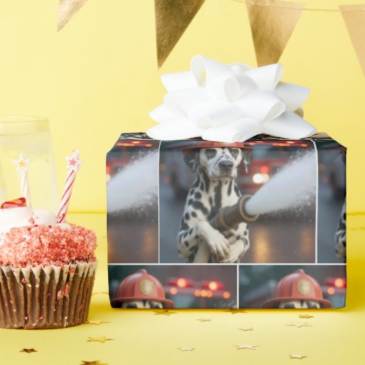 Dalmatiër met brandslang cadeaupapier (Verjaardagsfeest)