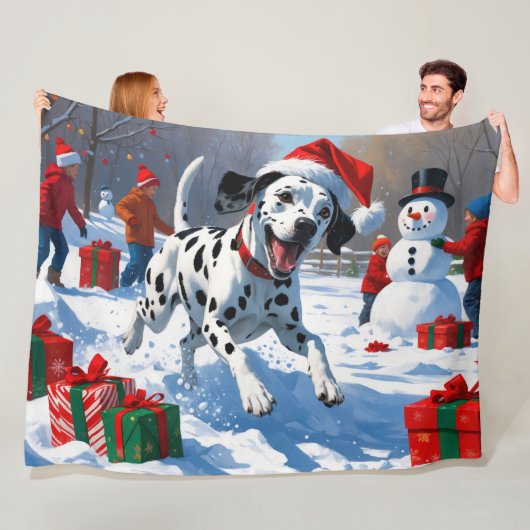 Dalmatiër rent in de sneeuw met kerstmuts fleece deken (In situ)