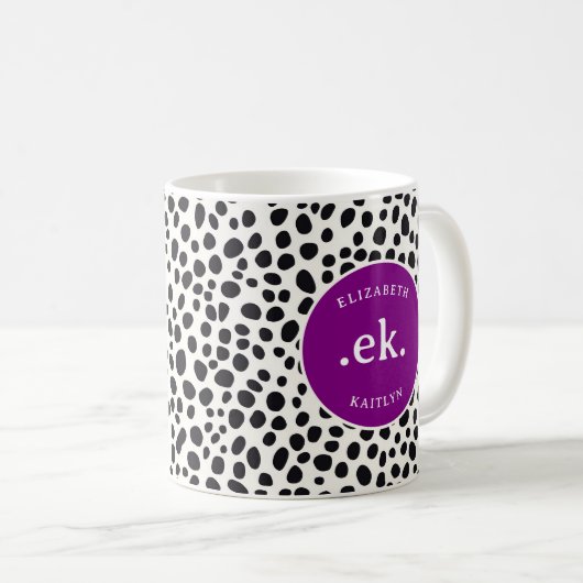 Dalmatische hond Abstract patroon Paarse monogram Koffiemok (Voorkant rechts)