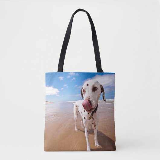 Dalmatische hond op strand tote bag (Voorkant)