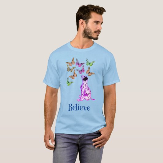 Dalmatische papaver en kleurrijke vlinders geloven t-shirt (Voorkant volledig)
