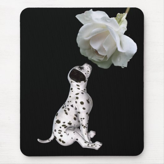 Dalmatische puppy en witte roze muismat (Voorkant)